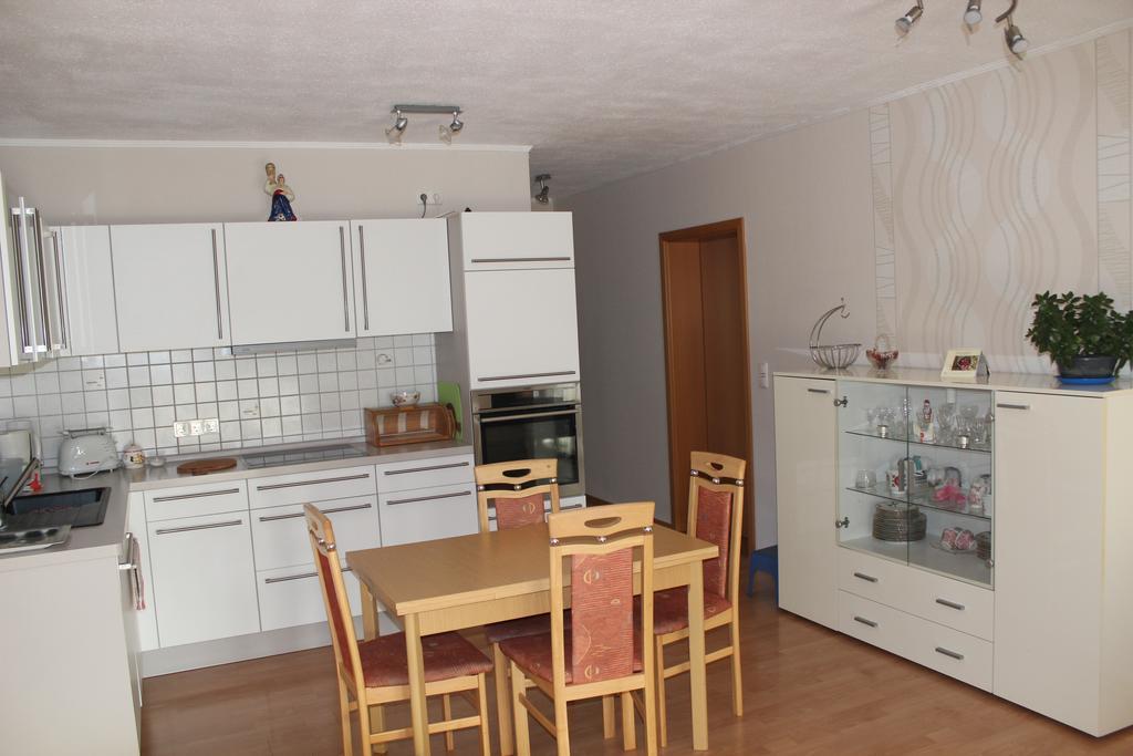 Luba Apartment Hillesheim Luaran gambar