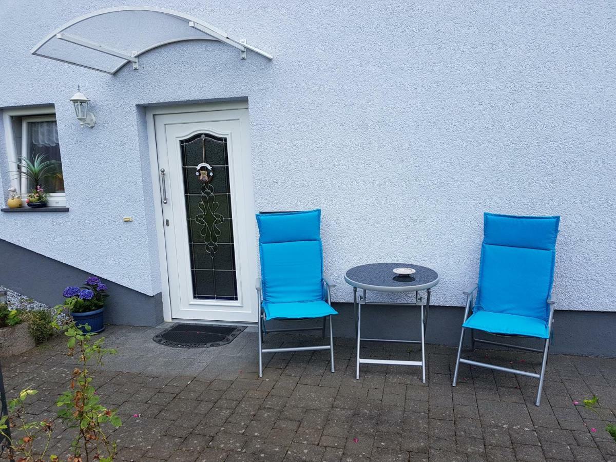 Luba Apartment Hillesheim Luaran gambar